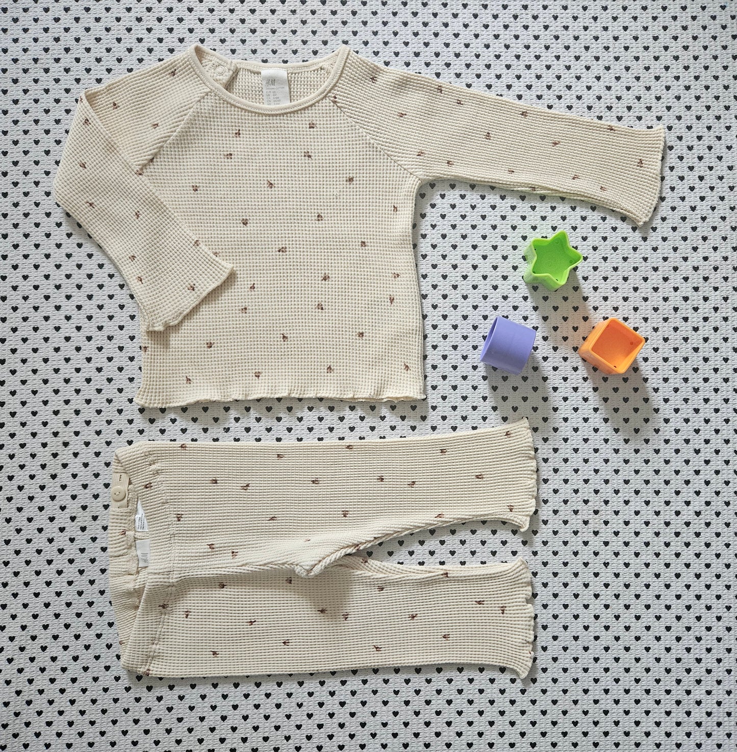 Minis Mädchen | Set: Langarmshirt und Leggings von H&M, Gr. 68/74