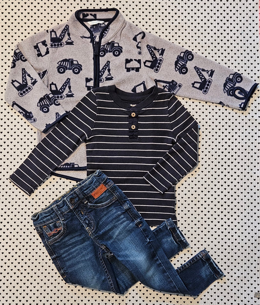 Kids | Junge | 3-tlg. Set: Fleecejacke von Smile, Langarmshirt von Pomp de Lux und Jeanshose von Zara, Gr. 98