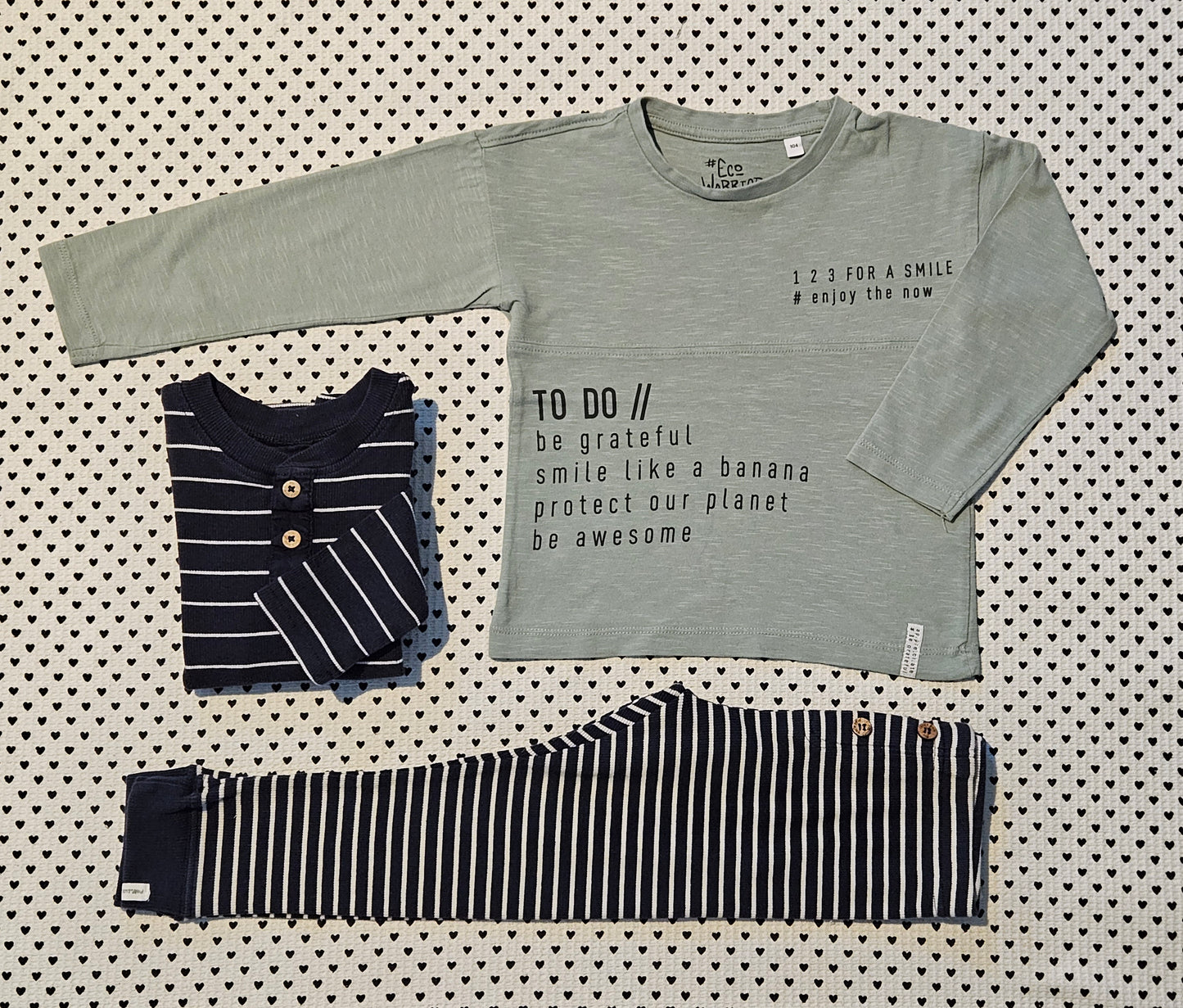 Kopie von Kids | Junge | Unisex | 3-tlg. Set: Langarmshirt von C&A und Pomp de Lux und Leggings von Pomp de Lux , Gr. 98